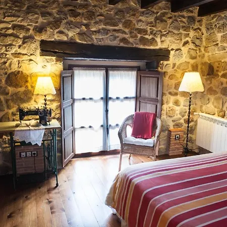 Hotel El Rincón De Doña Urraca *