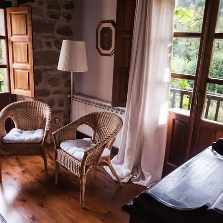 Hotel El Rincón De Doña Urraca *