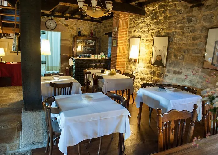 מלון El Rincon De Dona Urraca *